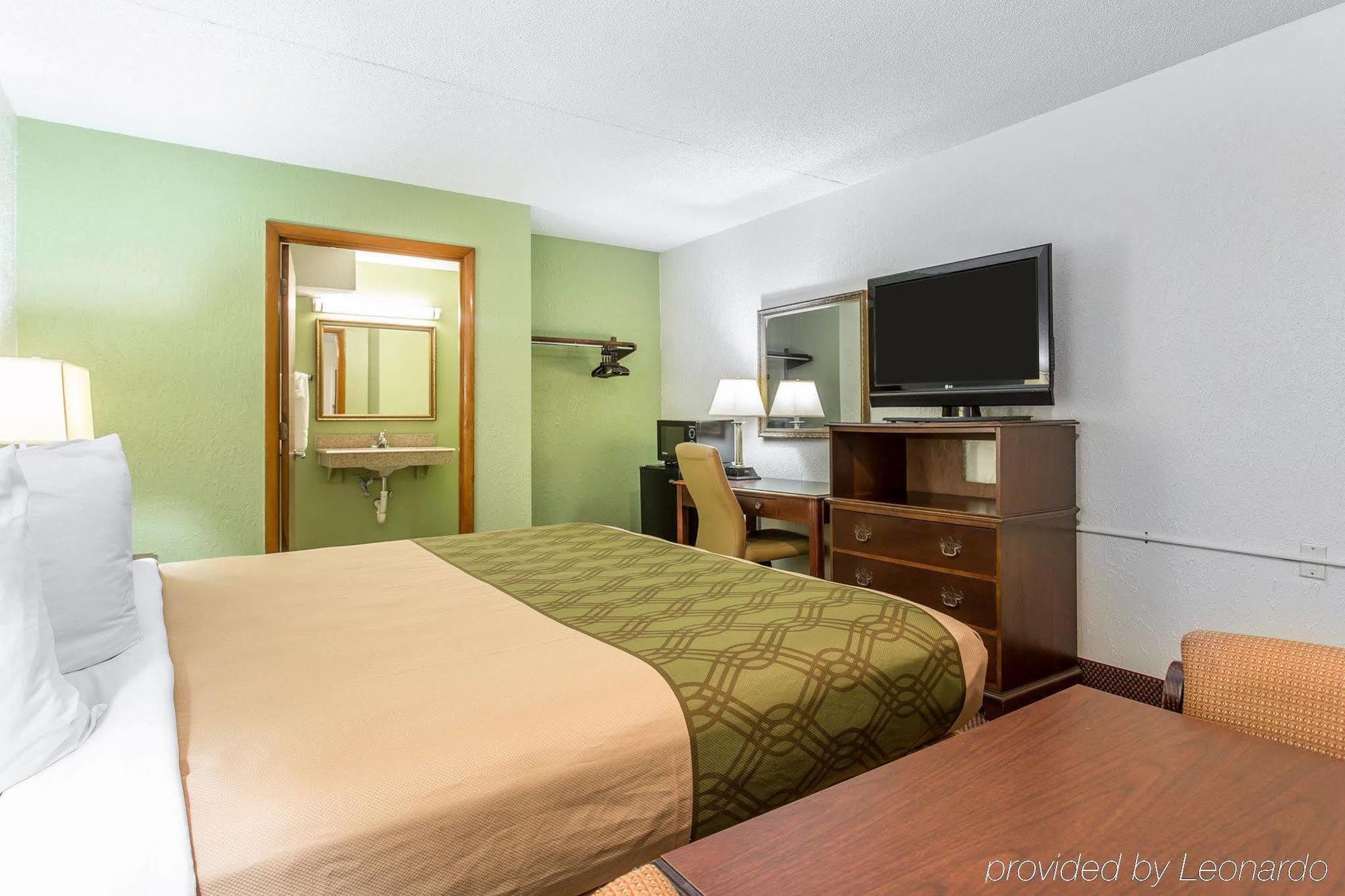 Red Roof Inn Bishopville מראה חיצוני תמונה