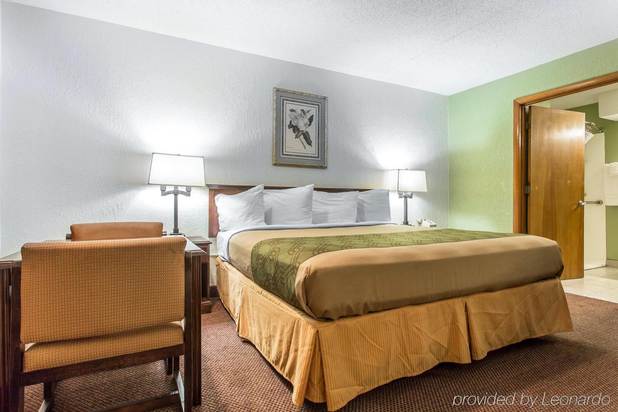 Red Roof Inn Bishopville מראה חיצוני תמונה